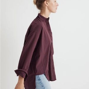 Madewell Poplin Side-Panel
Dolman Button-Up Shirt
Smoldering Plum Stripe
Large